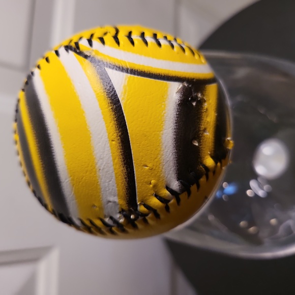 Game Used Signed Base Ball - Picture 6 of 8